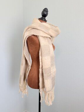 Madewell NWT Beige/Cream Plaid Fringe Blanket Scarf - 78"x16.5".